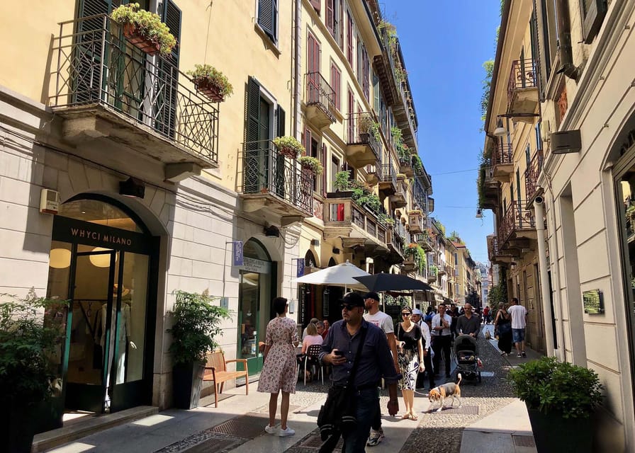 Brera Gallery and Guided Experience Through the District - Key Points