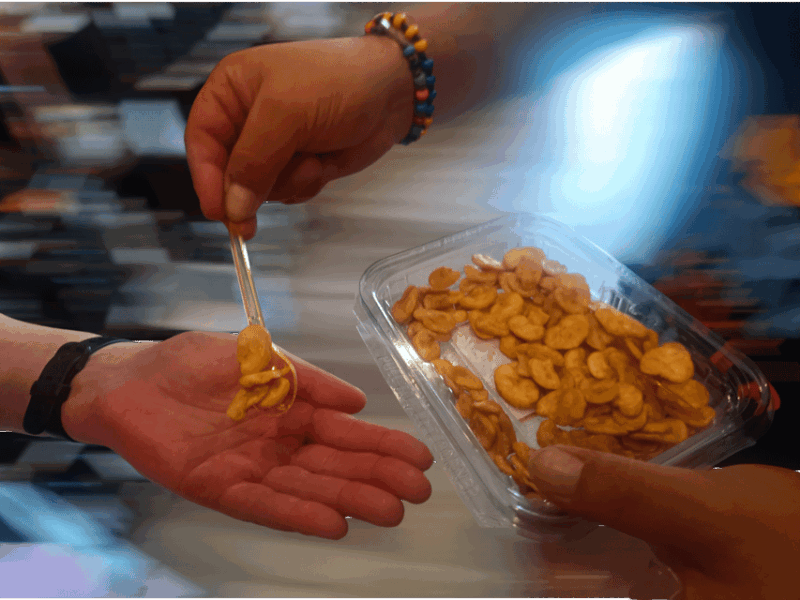 Brindisi: Alberobello, Locorotondo & Ostuni Tour With Brunch - Locorotondo Exploration