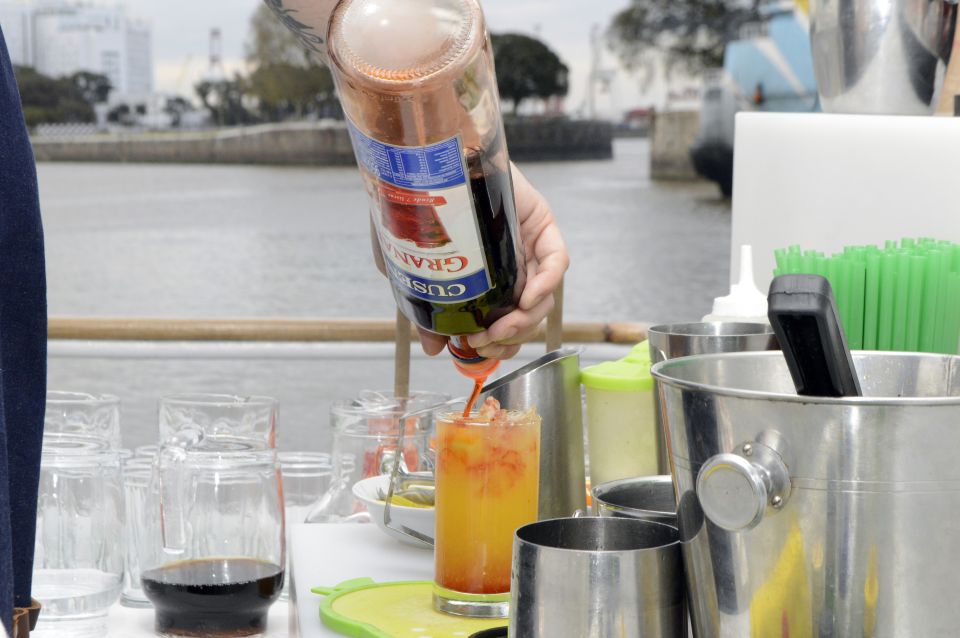 Buenos Aires: Puerto Madero Sunset Cruise With Open Bar - Key Points