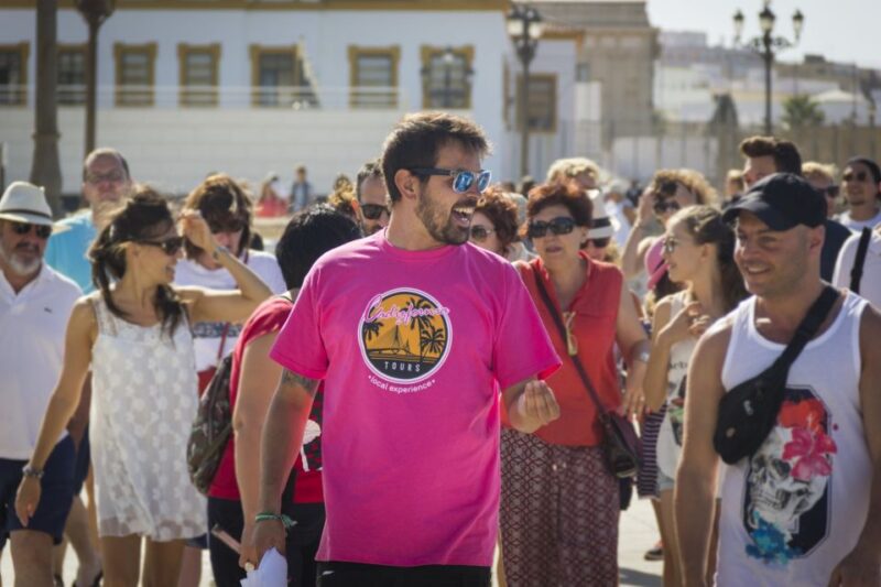 Cádiz: Private Walking Tour With Local Guide - Key Points