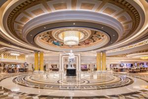 Caesars Palace Hotel & Casino - Good To Know