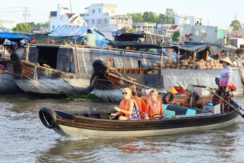 Cai Rang Famous Floating Market in Can Tho 1 Day Tour - Key Points