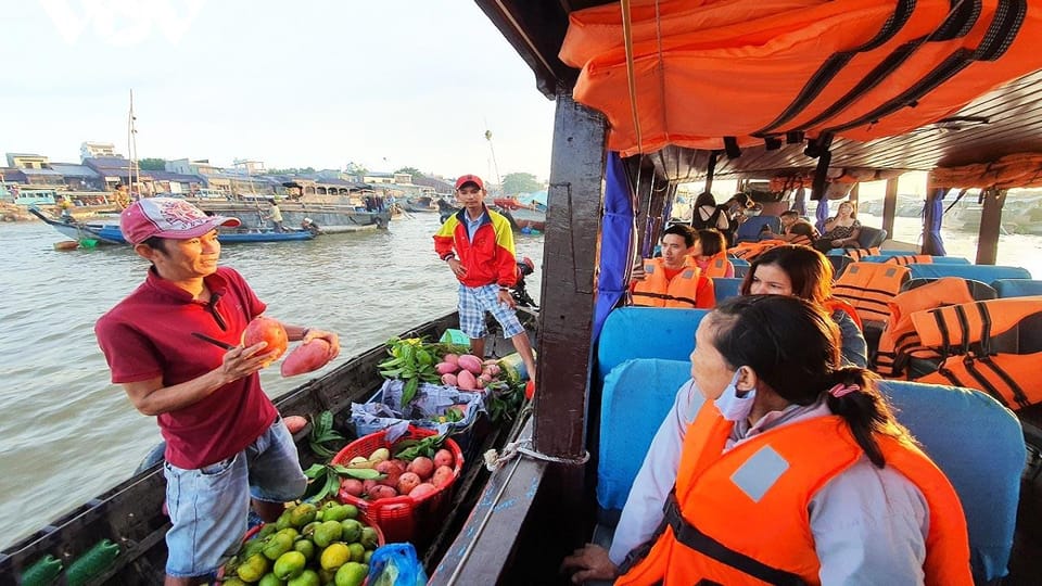 Cai Rang Floating Market One Day Private Tour - Key Points