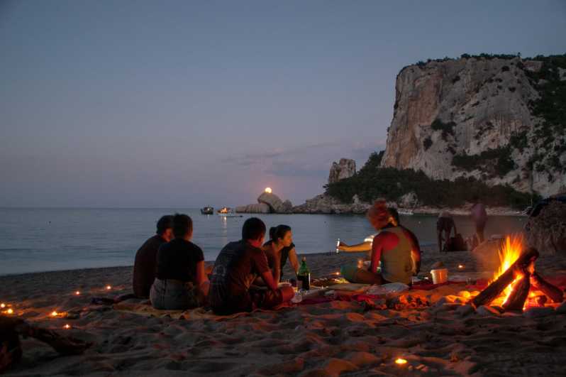 Cala Luna by Night - Key Points