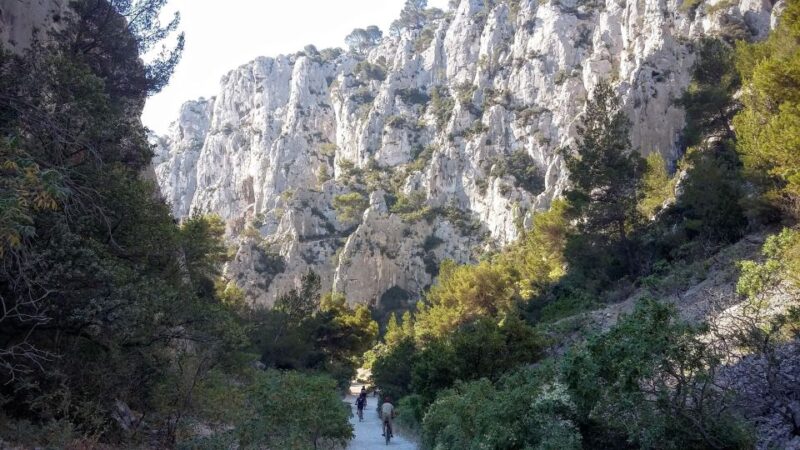 Calanques National Park Integral Crossing by Emtb - Key Points
