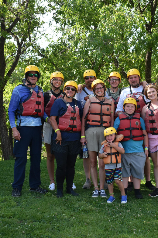 Cañon City: Family Float Rafting With Lunch, Photo & Wetsuit - Key Points