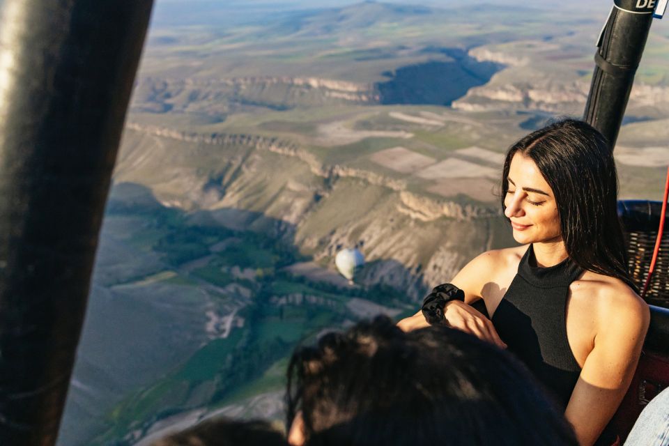 Cappadocia: Balloon Flight and Private Cappadocia Blue Tour - Key Points