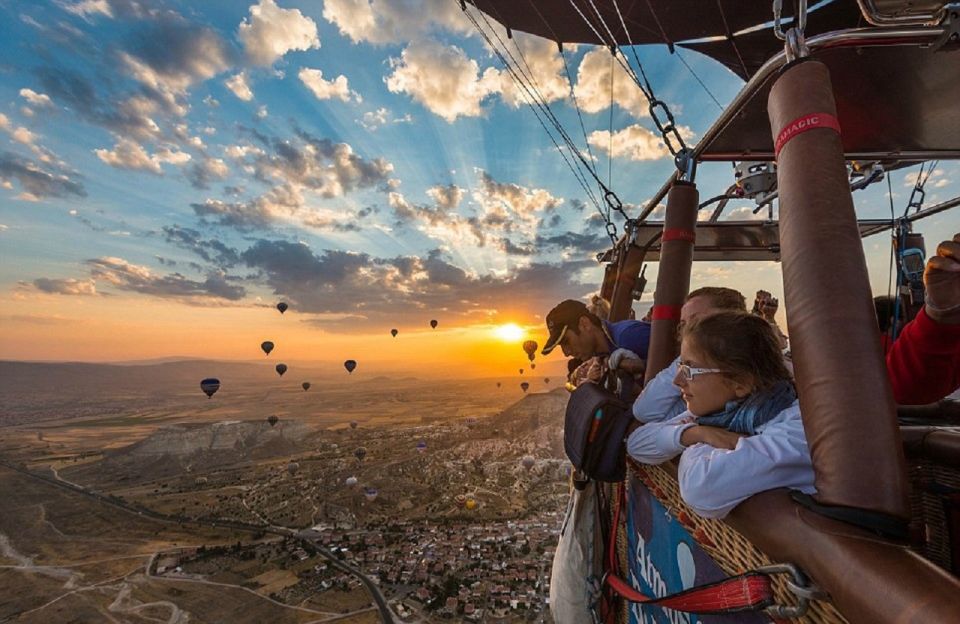 Cappadocia: Hot Air Balloon Flight and Göreme Museum Tour - Key Points