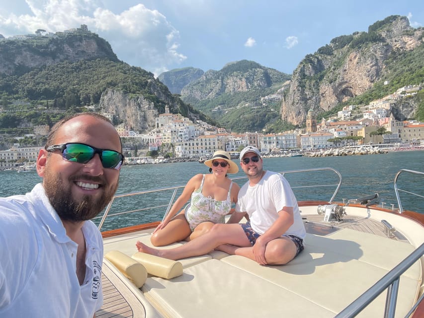 Capri Private Boat Tour From Positano or Praiano - Key Points