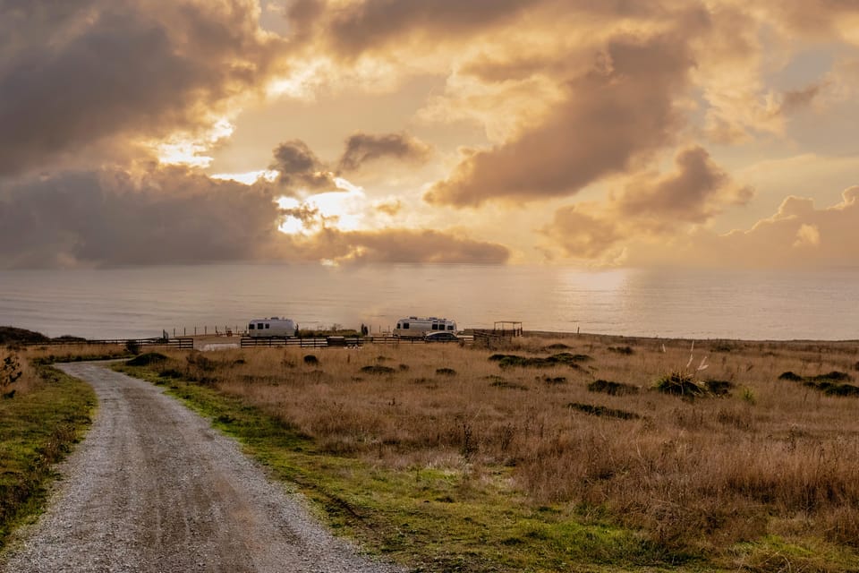 Capture Moments Along the Iconic California Coast Highway 1 - Key Points