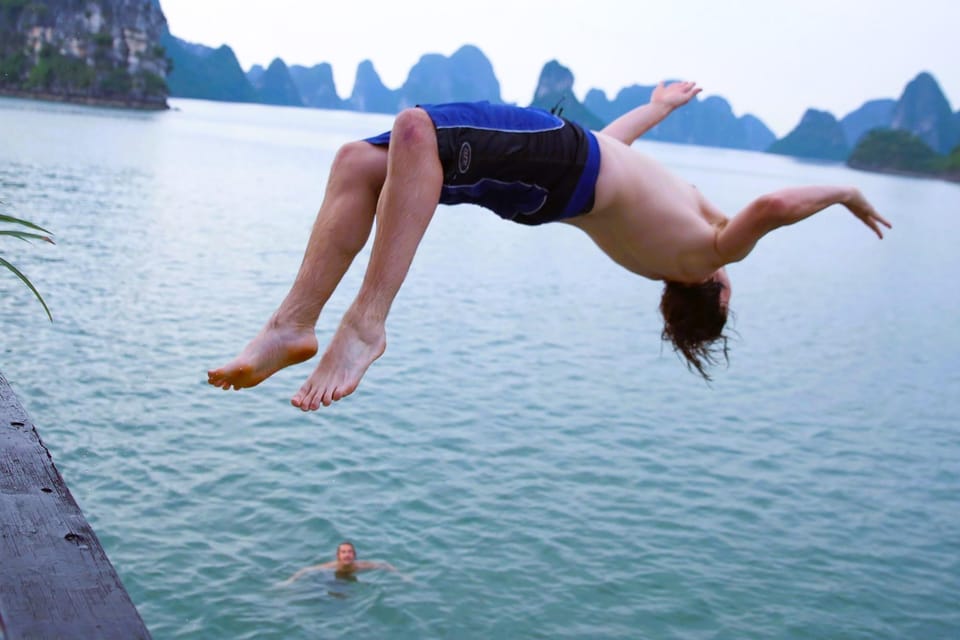 Cat Ba Island - Lan Ha Bay Sunset Tour: Kayak and Swim - Key Points