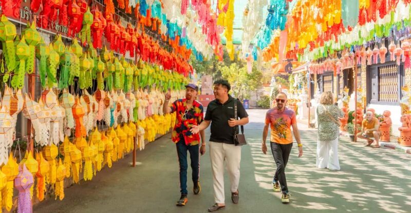 Chiang Mai: Historical and Culture Exploration Walking Tour - Key Points