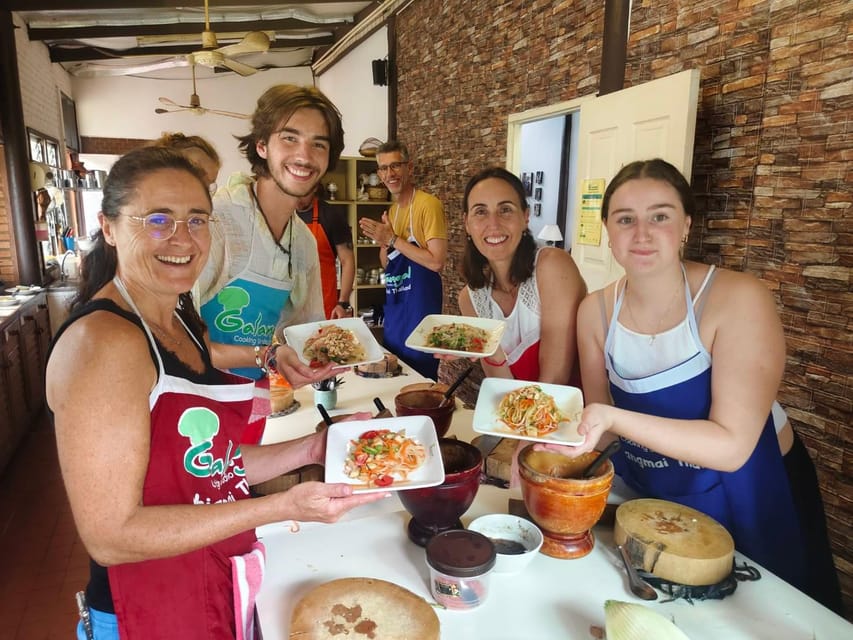 Chiang Mai: Morning Cooking Class With Market Visit - Key Points