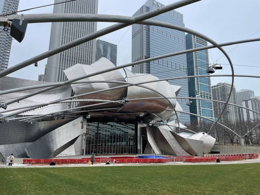 Chicago District: A Self-Guided Audio Tour - Key Points