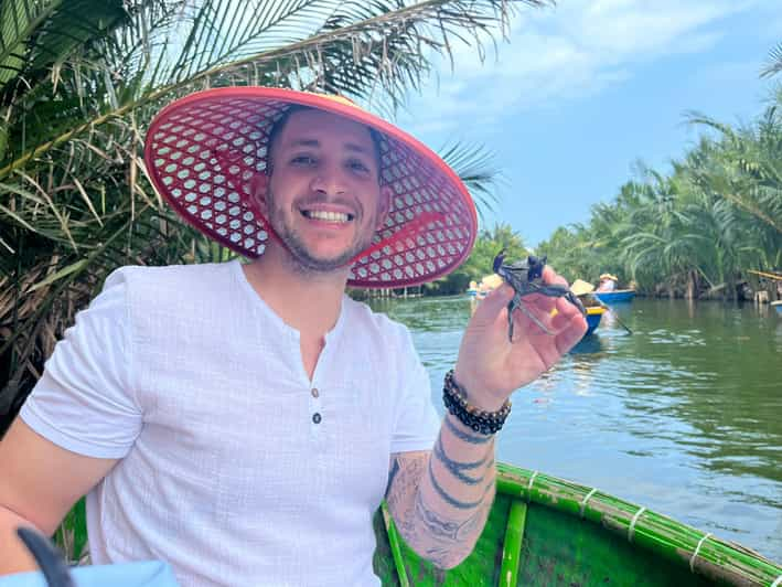 COCONUT JUNGLE BASKET BOAT, LANTERN MAKING From Danang/Họian - Key Points