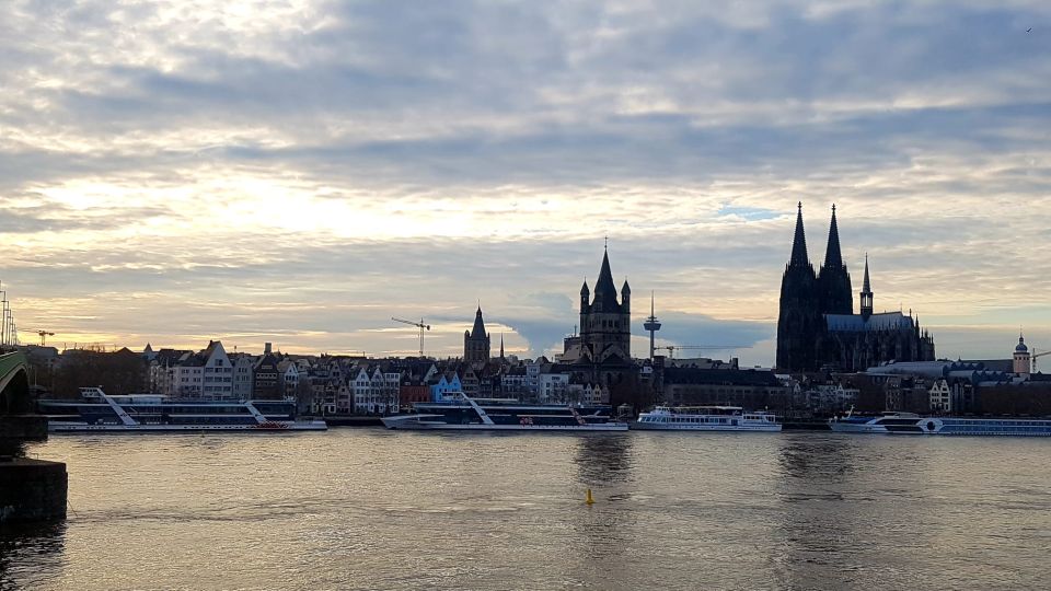 Cologne: Christmas Magic Guided Tour by Bike - Key Points