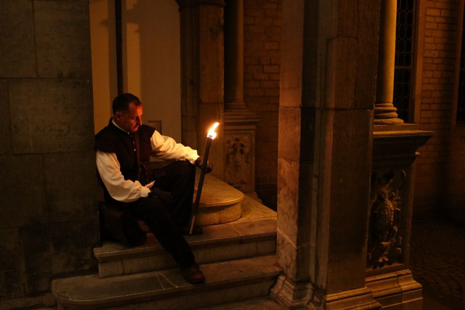 Cologne: The Night Watchman Old Town Walking Tour in German - Key Points