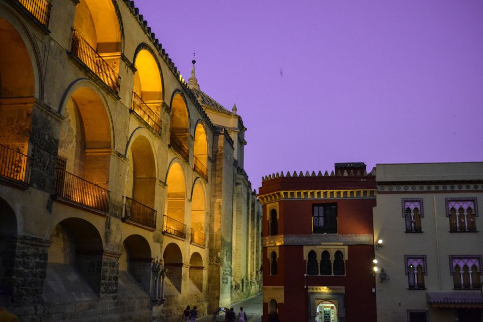 Córdoba: Guided Nighttime Walking Tour - Good To Know