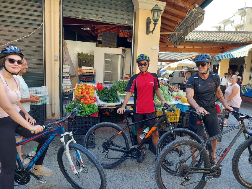 Corfu: Old Town Cycle Tour-History,Flavours & Narrow Alleys! - Key Points