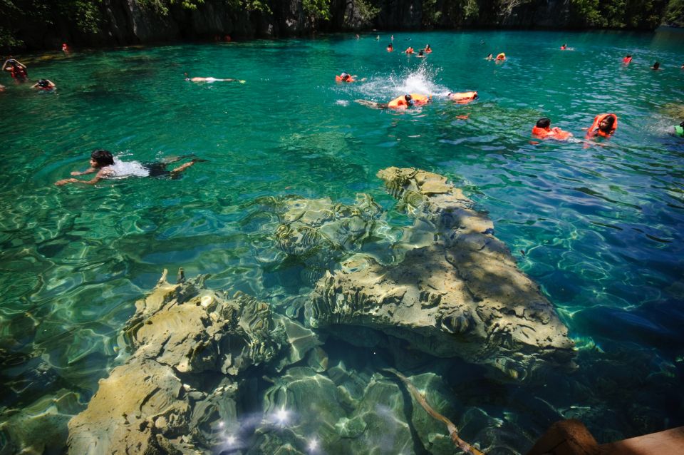 Coron: Barracuda Lake, Skeleton Wreck, Twin Lagoon Boat Tour - Key Points