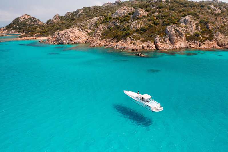 Costa Smeralda: Tour Cala Petra Ruja | Capriccioli | Cala Sabina - Key Points