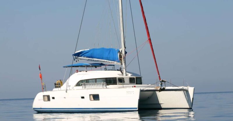 Costa Tropical: Luxury Catamaran Trip With Lunch - Key Points