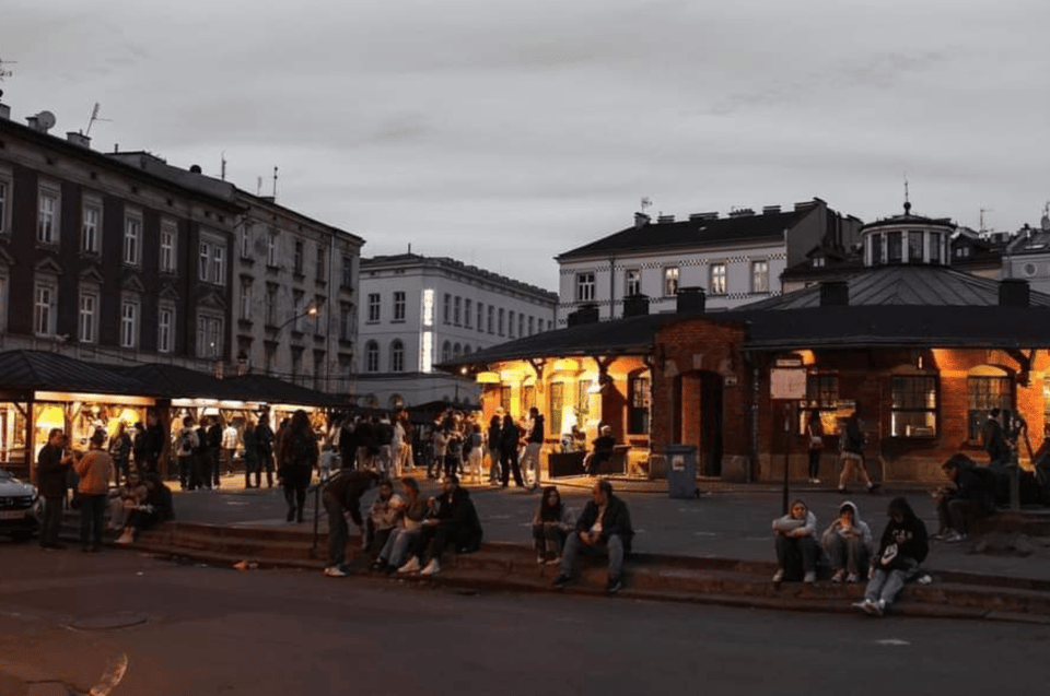 Cracow: Tour of the History of the Jews in Kazimierz. Italian - Good To Know