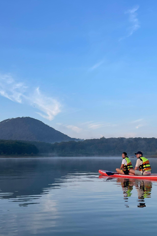 Da Lat: TREKKING PINHAT - SUP/KAYAK AT TUYEN LAM LAKE - Key Points