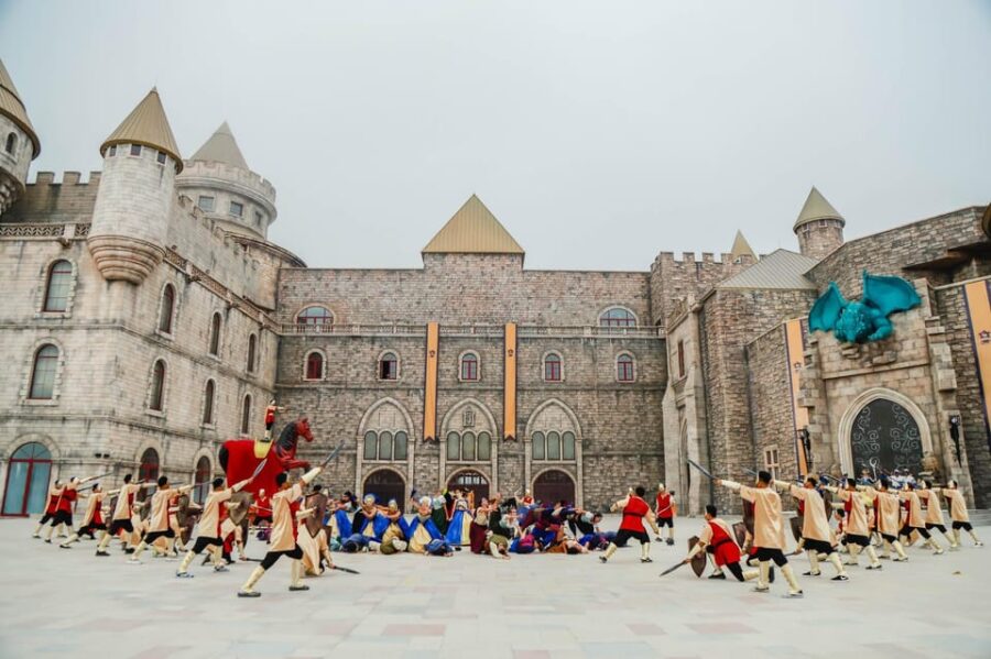 DA NANG: BA NA HILLS – GOLDEN BRIDGE FULL DAY TOUR