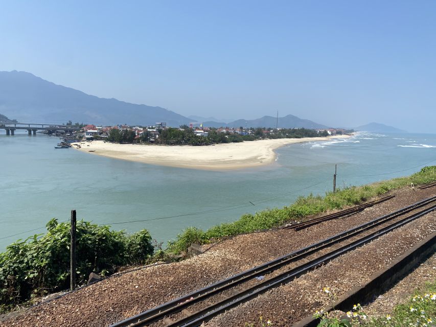 Danang or Hoian: Transfer to Hue City With Sightseeing - Included Services