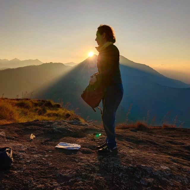 Dawns Embrace: Sun Rise Trek at Lakshmi Hills, Munnar - Key Points