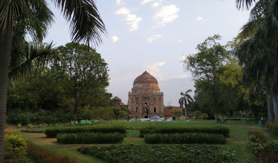 Delhi: Guided City Half-Day Sightseeing Tour - Key Points