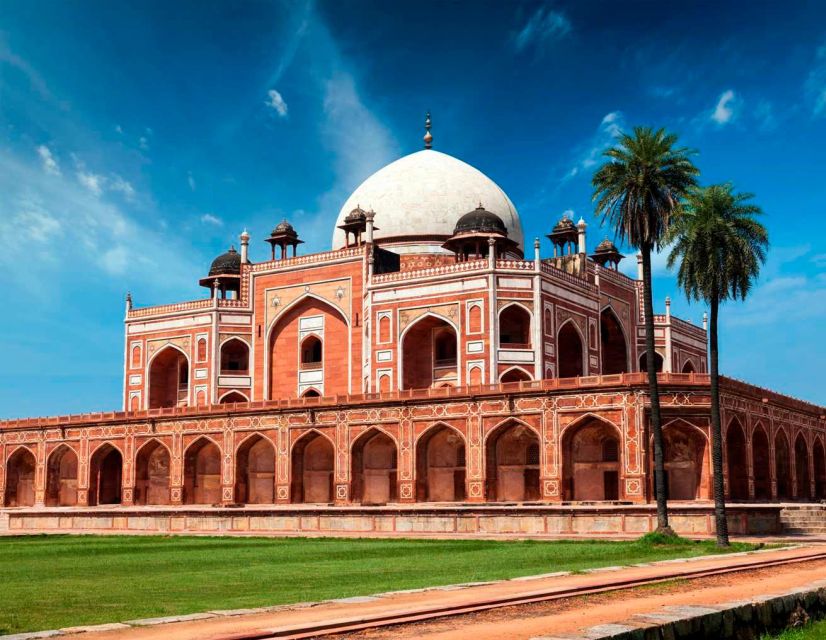 Delhi: Old and New Delhi Private City Guided Day Tour - Key Points