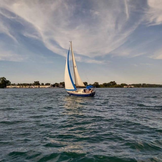 Detroit: Sailing Tour on the Detroit River - Key Points