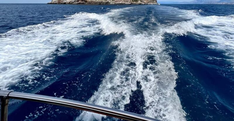 Dino Island & Arcomagno Eco-Boat Tour - Key Points