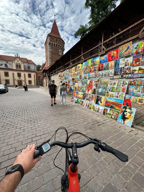 Discover Kraków by Bike With a Dutch Guide - Good To Know