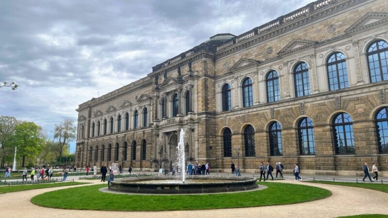 Dresden: Old Town Highlights Self-guided Tour - Key Points
