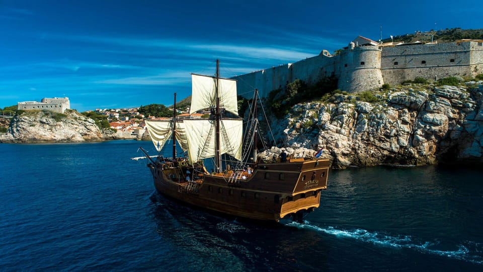 Dubrovnik: Galleon Cruise With a Live Show & Drink at Sunset - Good To Know