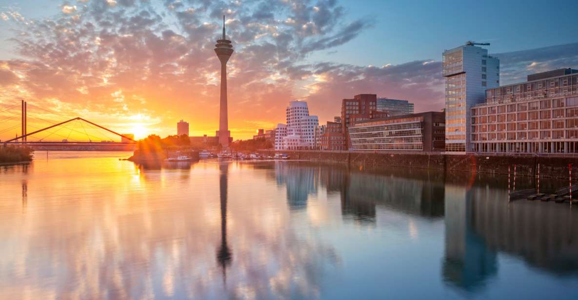 Düsseldorf: First Discovery Walk and Reading Walking Tour - Key Points