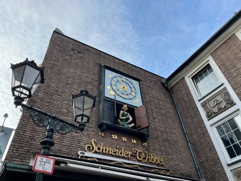 Düsseldorf: Guided Old Town Tour With Beer Break - Key Points
