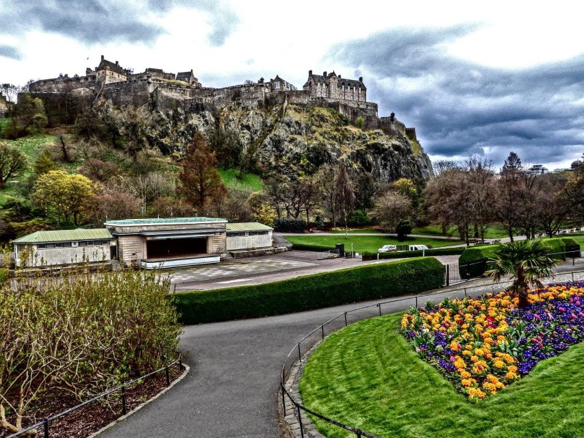 Edinburgh Castle: Guided Tour With Tickets Included - Key Points