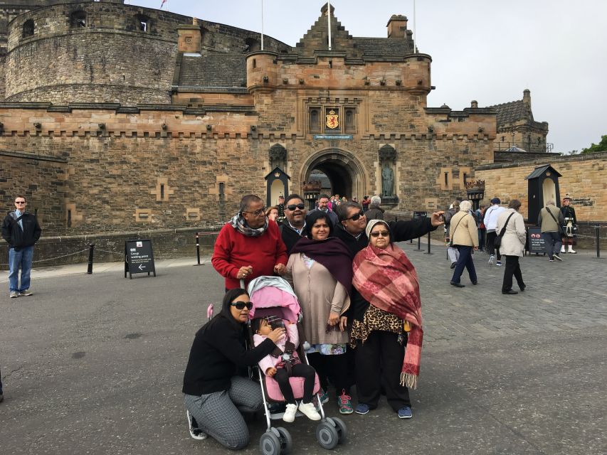 Edinburgh: Child-Friendly Tour With a Local Friend - Key Points