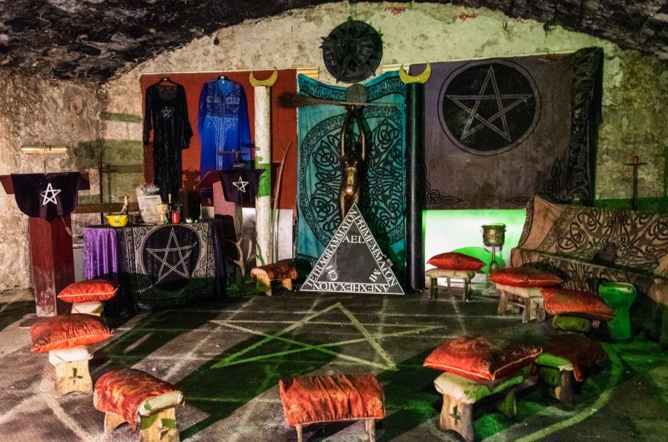 Edinburgh: Haunted Underground Vaults and Graveyard Tour - Tour Duration and Pricing