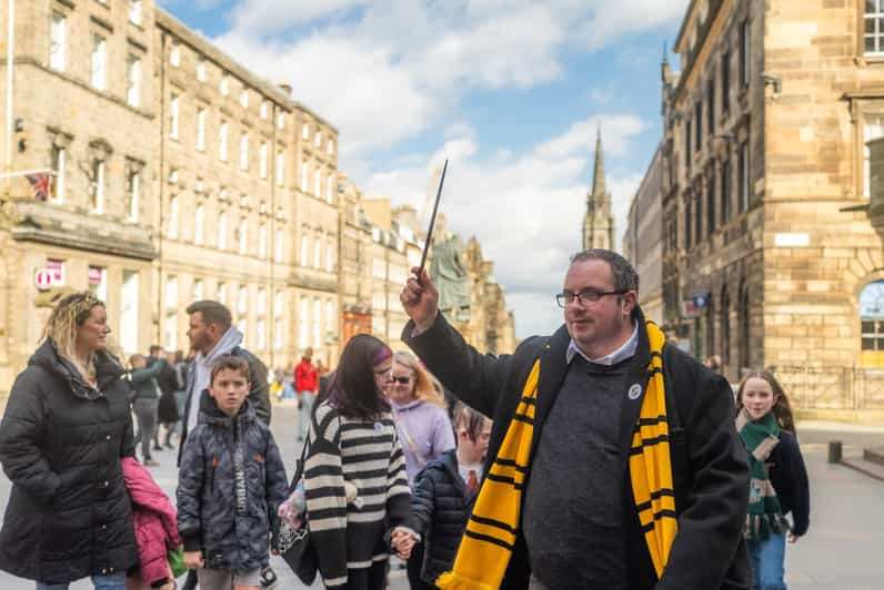 Edinburgh: Magical Potter Walking Tour - Key Points