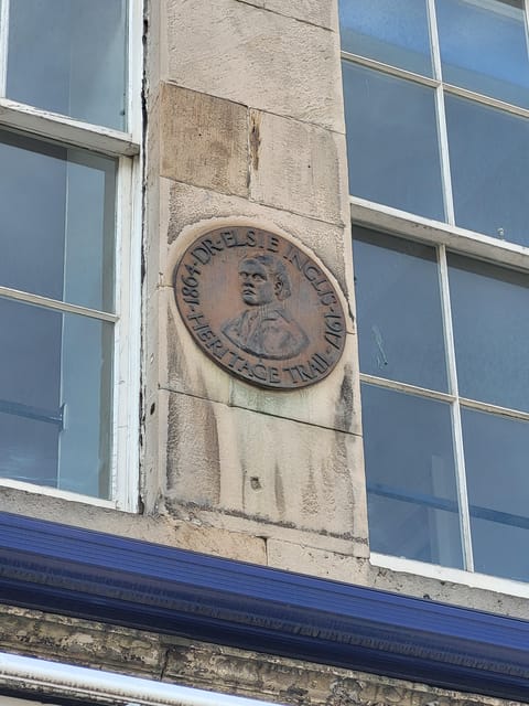 Edinburgh Old Town: Womens History Walking Tour - Key Points