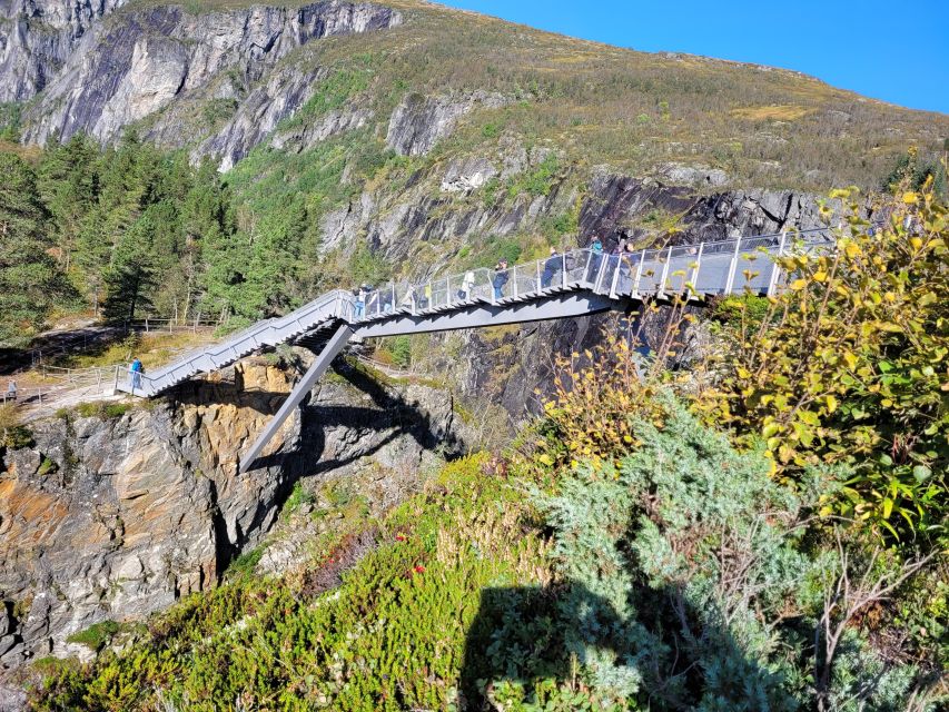 Eidfjord: Roundtrip Transfer to Voringsfossen Waterfalls - Good To Know