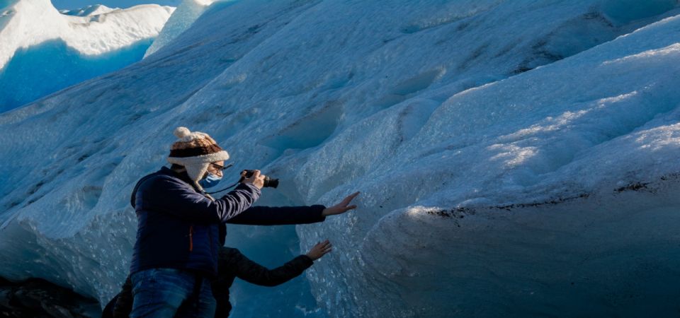 El Calafate: Blue Safari Los Glaciares Trekking Tour - Key Points