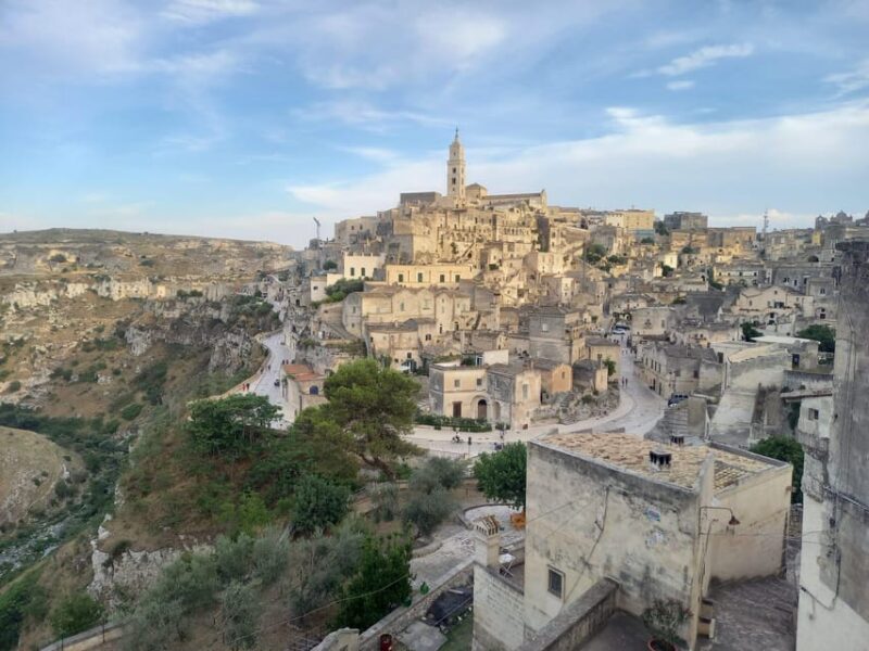 ENGLISH TOUR IN THE SASSI OF MATERA/CAVE HOUSE+ROCK CHURCHES - Key Points