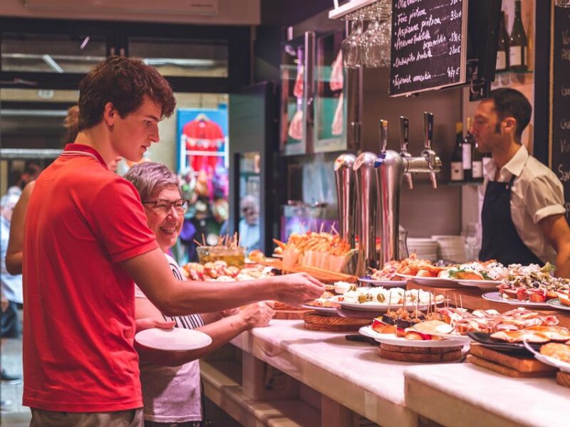 Essential Pintxos Tasting in the Old Town - Lunch - Key Points