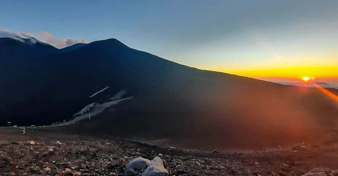 Etna Sunset Tour by 3000 M. - Key Points